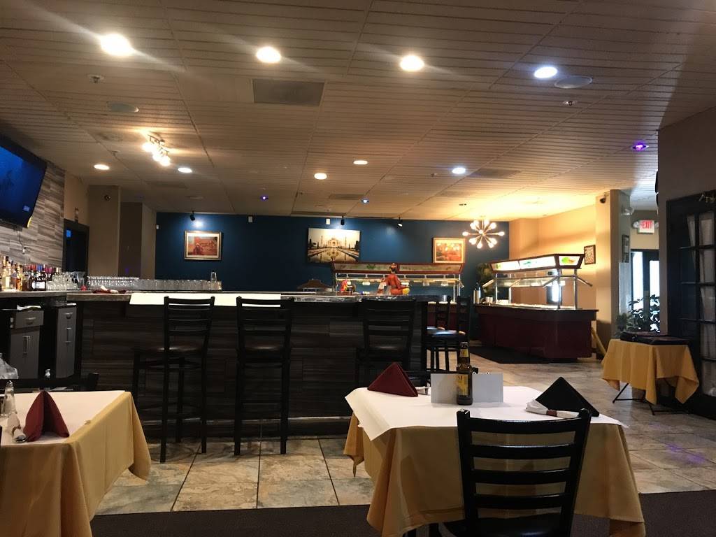Taj Indian Cuisine | restaurant | 4 Club Centre Ct A, Edwardsville, IL 62025, USA | 6186928110 OR +1 618-692-8110