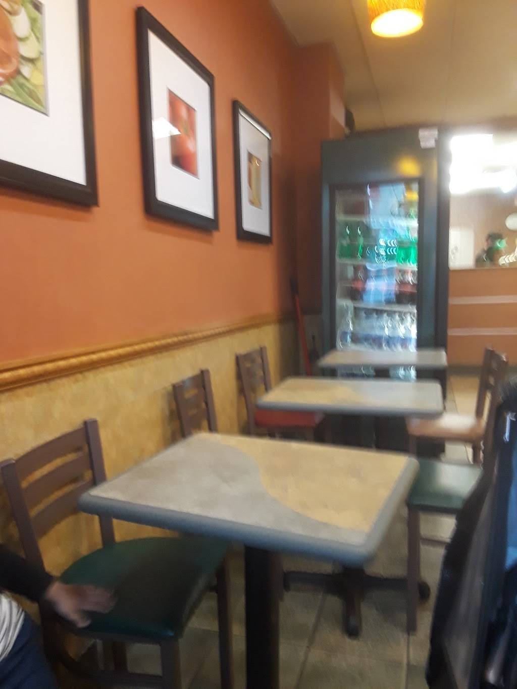 Subway Restaurants | restaurant | 168-16 Jamaica Ave, Jamaica, NY 11432, USA | 7182970236 OR +1 718-297-0236