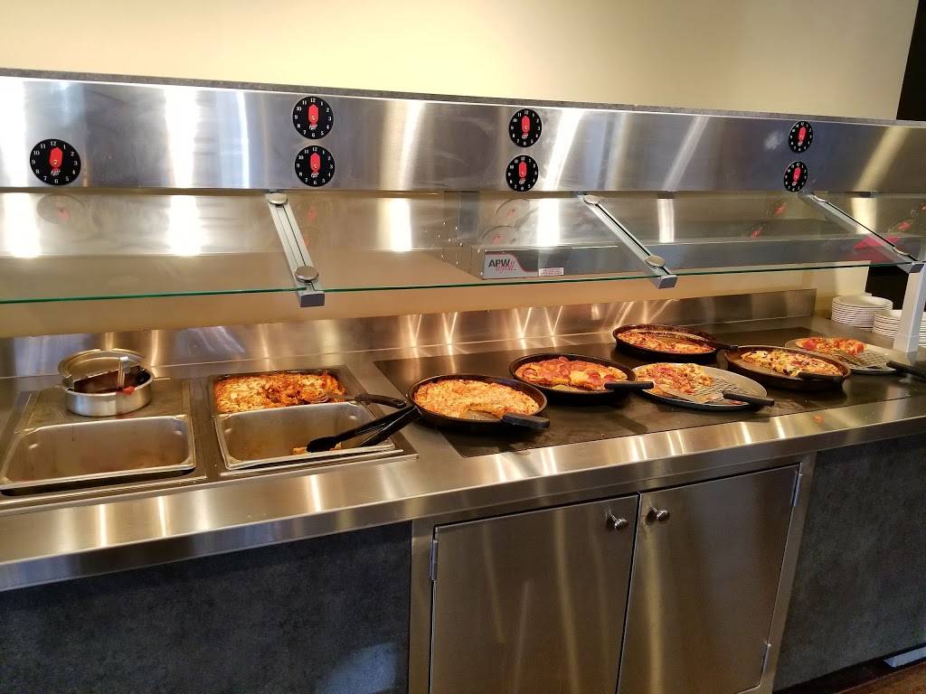 Pizza Hut | restaurant | 1049 W Glebe Rd, Alexandria, VA 22305, USA | 7038363200 OR +1 703-836-3200