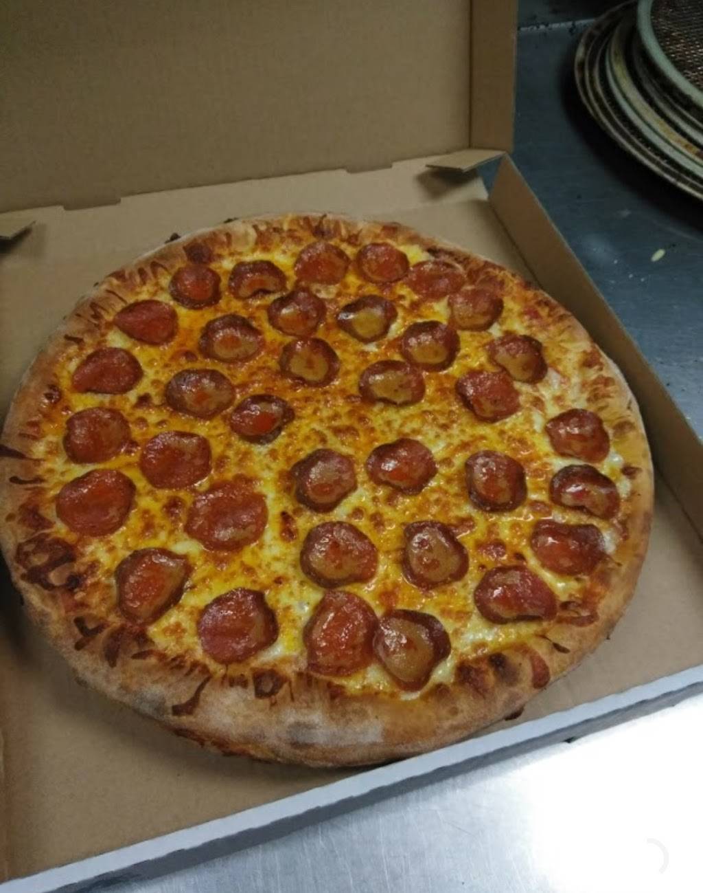 Santa Barbara Pizza & Chicken | restaurant | 3115 Niles St, Bakersfield, CA 93306, USA | 6613665000 OR +1 661-366-5000