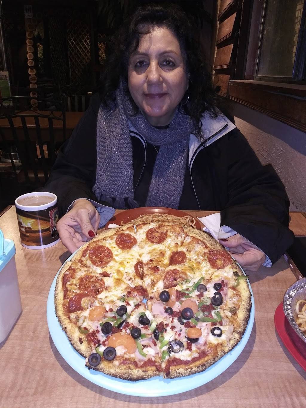 Vittorios Pizza | restaurant | Av Revolución, Romero, 21410 Tecate, B.C., Mexico | 016655213636 OR +52 665 521 3636