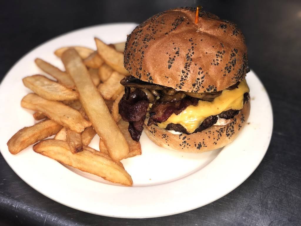 JJ GRILL RESTAURANT PIZZERÍA | restaurant | 820 S Orange Ave, Newark, NJ 07106, USA | 9733684020 OR +1 973-368-4020