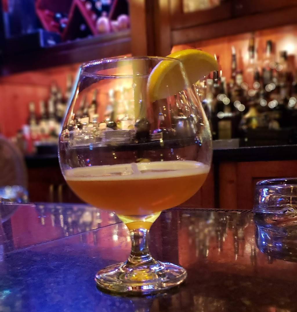 Shellys Back Room | restaurant | 1331 F St NW, Washington, DC 20004, USA | 2027373003 OR +1 202-737-3003