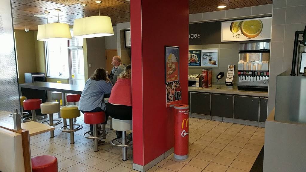 McDonalds | cafe | 5010 Delhi Pike, Cincinnati, OH 45238, USA | 5139229407 OR +1 513-922-9407