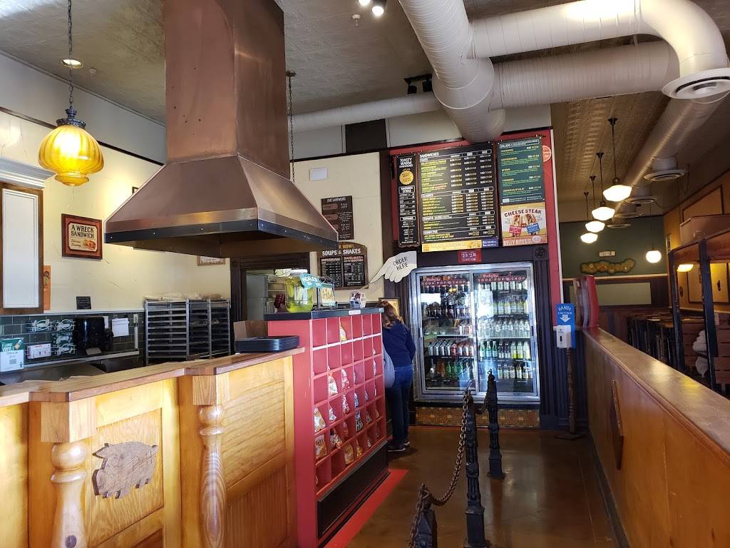 Potbelly Sandwich Shop | restaurant | 101 N Veterans Pkwy, Bloomington, IL 61704, USA | 3096629299 OR +1 309-662-9299