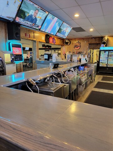 Sussex Bowl | restaurant | N64W24576 Main St, Sussex, WI 53089, USA | 2622466808 OR +1 262-246-6808