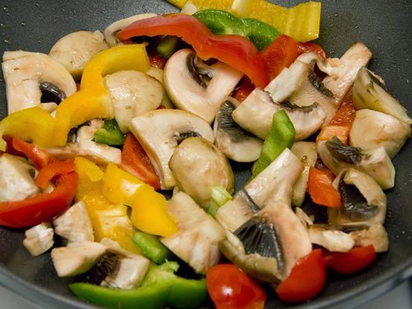 Chinese First Wok | restaurant | 646 Long Hill Rd, Groton, CT 06340, USA | 8604451183 OR +1 860-445-1183