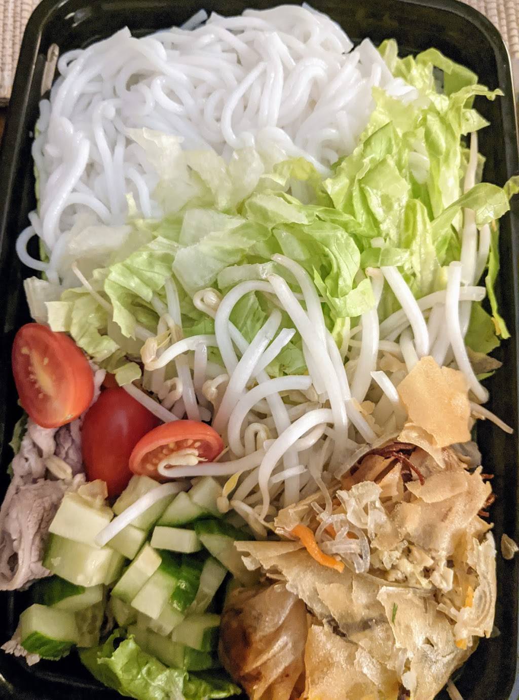 Charming Elephant | restaurant | 2324 Boston St, Baltimore, MD 21224, USA | 4437087762 OR +1 443-708-7762