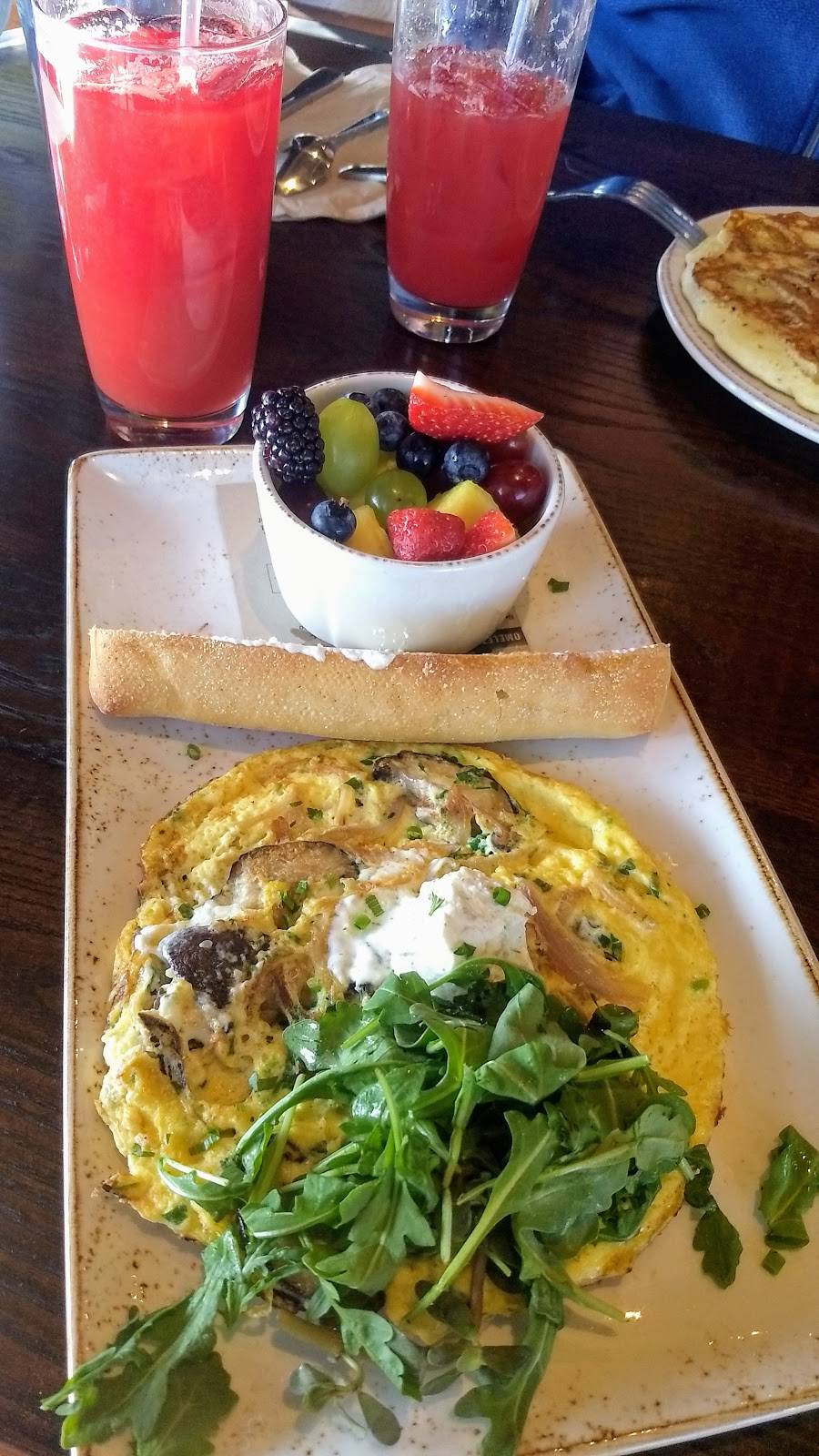 First Watch - Bowles | cafe | 5866 S Wadsworth Blvd #3700, Littleton, CO 80123, USA | 7205711344 OR +1 720-571-1344