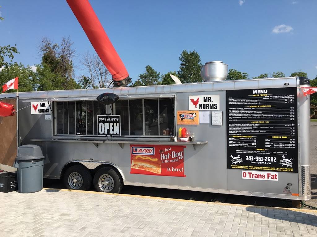 Mr. Norms | restaurant | 10451 ON-7, Carleton Place, ON K7C 0C4, Canada | 3439612682 OR +1 343-961-2682