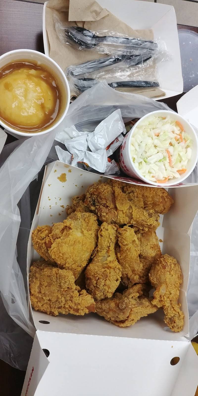 Churchs Chicken | restaurant | 5148 Old National Hwy, College Park, GA 30349, USA | 4047634221 OR +1 404-763-4221