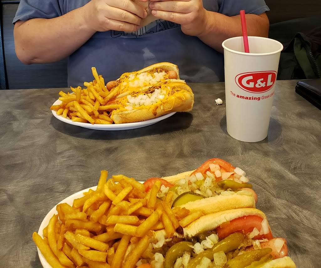 G & L Chili Dogs | restaurant | 1133 E Sternberg Rd, Norton Shores, MI 49441, USA | 2317999199 OR +1 231-799-9199