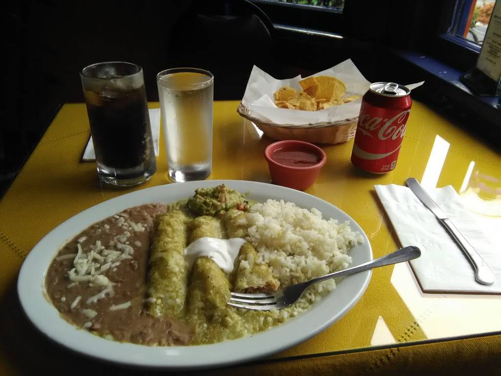 Chile Pepper | restaurant | 1427 N 45th St, Seattle, WA 98103, USA | 2065451790 OR +1 206-545-1790