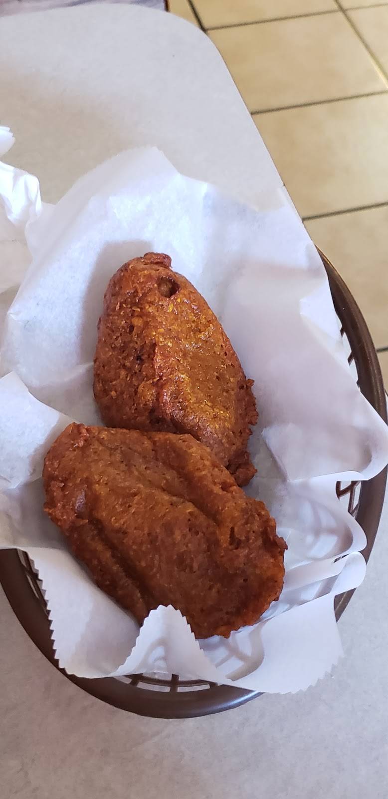 Ponce Place | restaurant | 3612 W North Ave, Chicago, IL 60647, USA | 7736988314 OR +1 773-698-8314