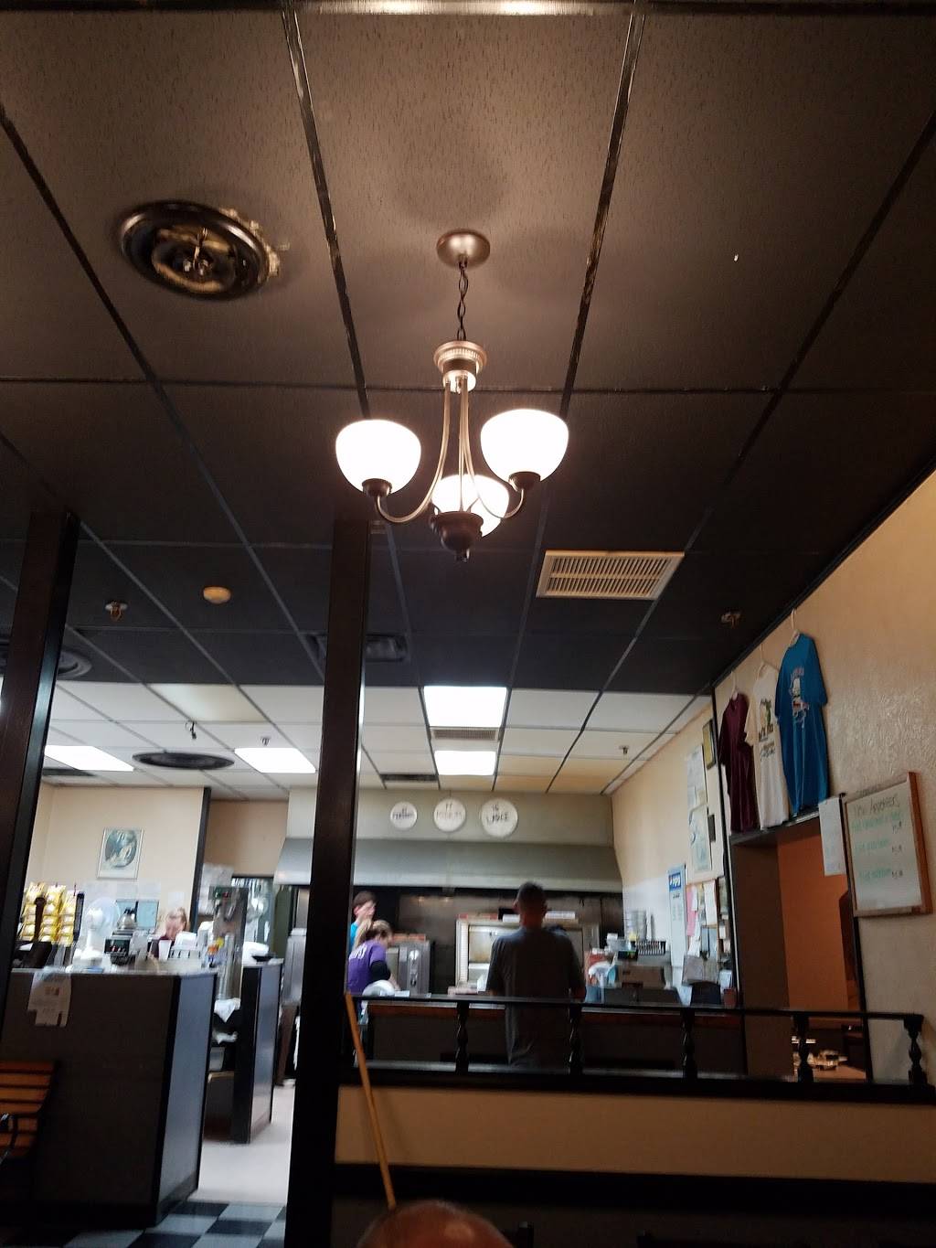 Annas Italian Pizza Restaurant | restaurant | 6916 Main St, Gloucester, VA 23061, USA | 8046934171 OR +1 804-693-4171