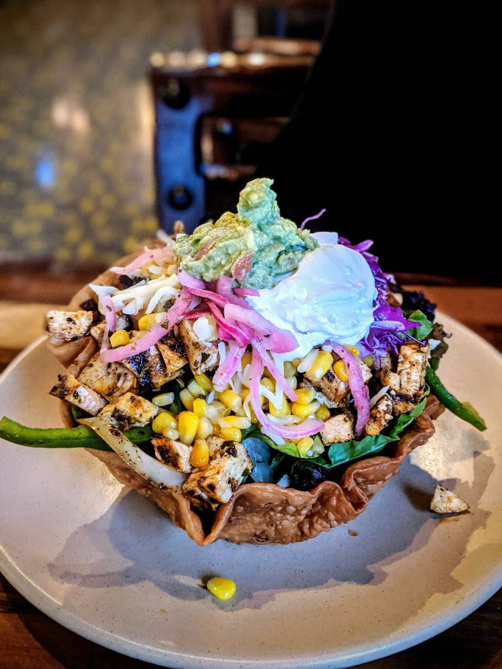 Verde Flavors of Mexico Ironworks | restaurant | 2727 E 86th St, Indianapolis, IN 46240, USA | 3172807410 OR +1 317-280-7410