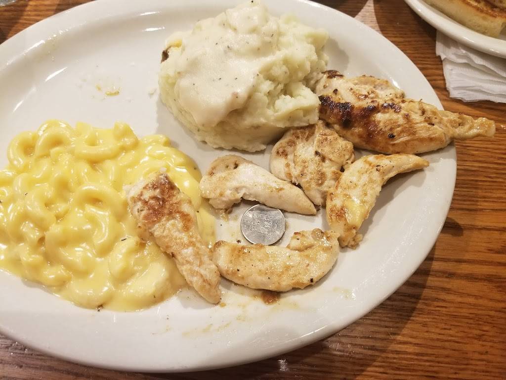 Cracker Barrel Old Country Store | restaurant | 27491 Helen Dr, Perrysburg, OH 43551, USA | 4198747481 OR +1 419-874-7481