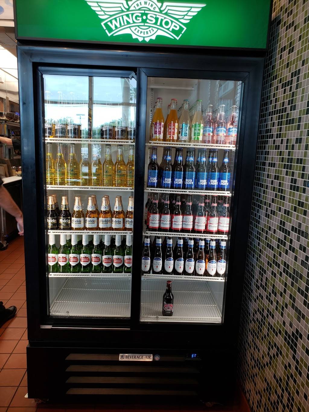 Wingstop | restaurant | 2090 Gulf to Bay Blvd, Clearwater, FL 33765, USA | 7275139464 OR +1 727-513-9464