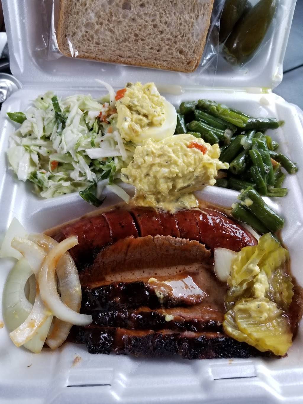 Central Texas Bar-B-Q | restaurant | 8101 Airport Blvd #39, Houston, TX 77061, USA | 7136413360 OR +1 713-641-3360