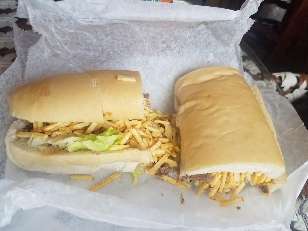 Papo Llega Y Pon | restaurant | 2928 NW 17th Ave, Miami, FL 33142, USA | 3056350137 OR +1 305-635-0137