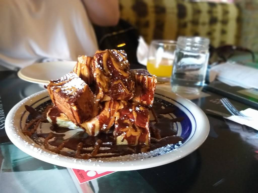 Six06 Cafe Bar | cafe | 1641 W Chicago Ave, Chicago, IL 60622, USA | 3129294911 OR +1 312-929-4911