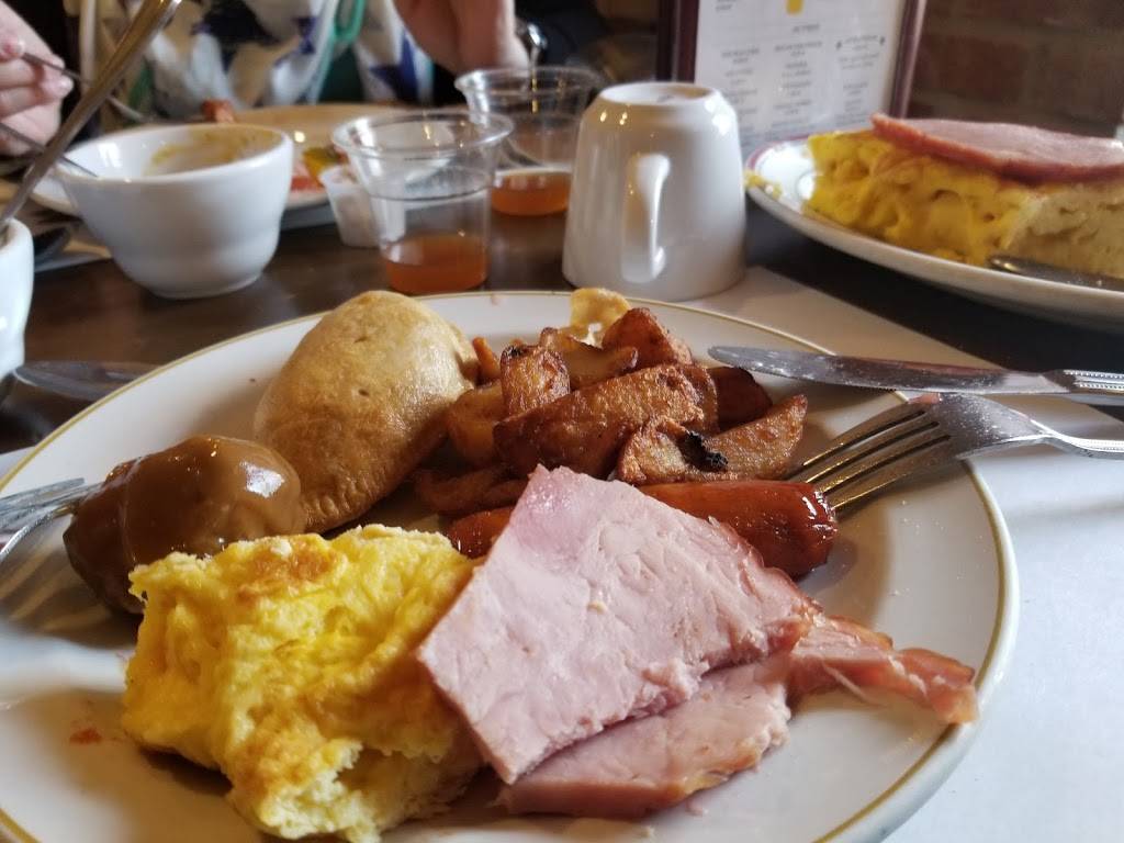 Erablière Charbonneau | restaurant | 45 Chemin du Sous-Bois, Mont-Saint-Grégoire, QC J0J 1K0, Canada | 4503479090 OR +1 450-347-9090