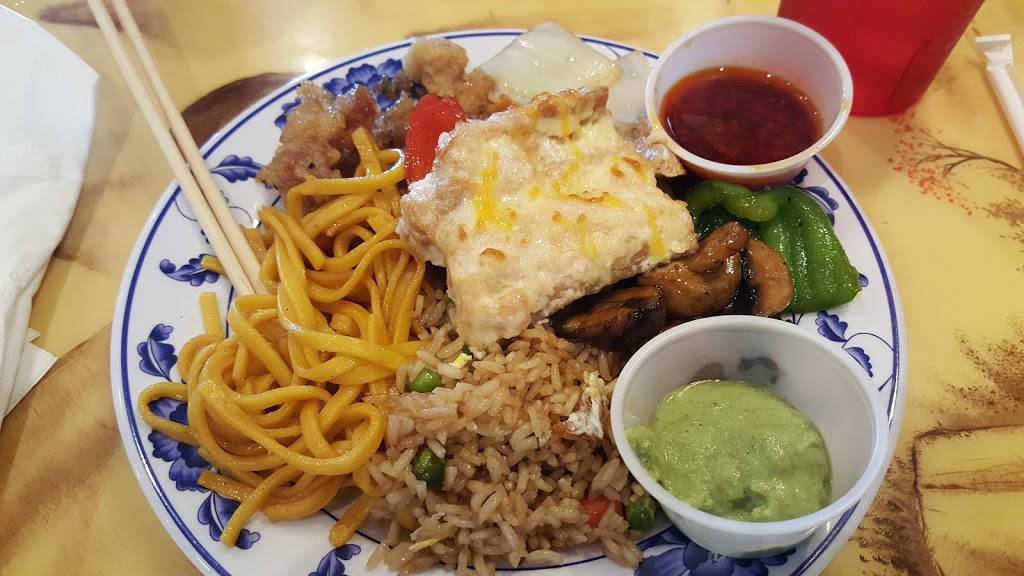 China King Buffet | restaurant | 2015, 1447 W Whittaker St, Salem, IL 62881, USA | 6185481971 OR +1 618-548-1971