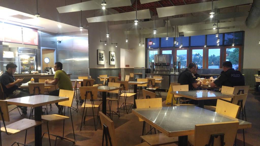 Chipotle Mexican Grill | restaurant | 96 Main St, Gaithersburg, MD 20878, USA | 3019263875 OR +1 301-926-3875