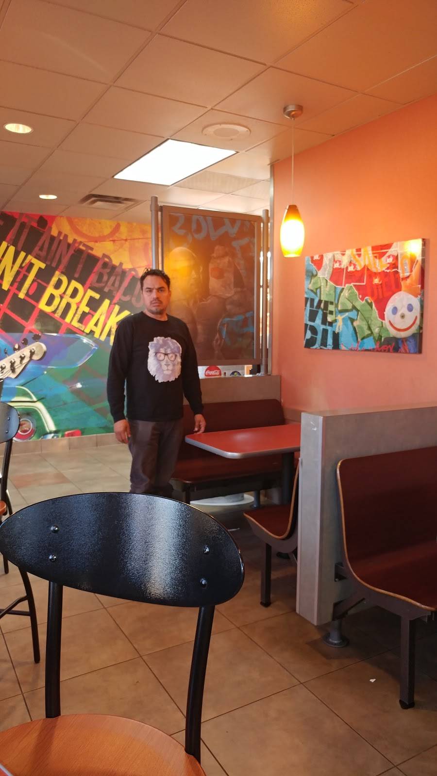 Jack in the Box | restaurant | 425 Blossom Hill Rd, San Jose, CA 95123, USA | 4086295518 OR +1 408-629-5518