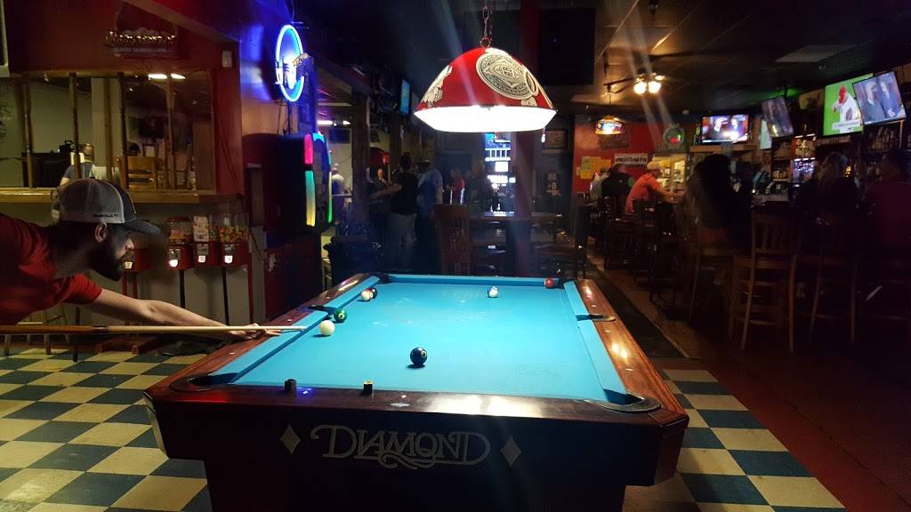 Jocks Sports Bar & Grill | restaurant | 3423 Breckenridge Ln, Louisville, KY 40220, USA | 5024911199 OR +1 502-491-1199