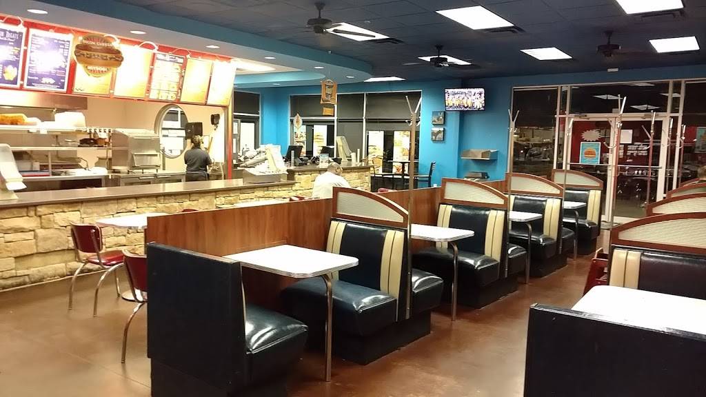 Zesto Drive-In | restaurant | 22 Carriage Oaks Dr, Tyrone, GA 30290, USA | 7703062509 OR +1 770-306-2509