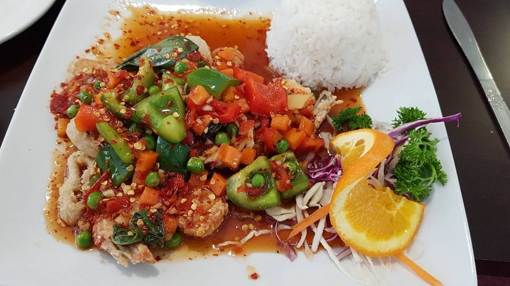 Thai Cuisine | restaurant | 29 Maple St, Potsdam, NY 13676, USA | 3152749088 OR +1 315-274-9088
