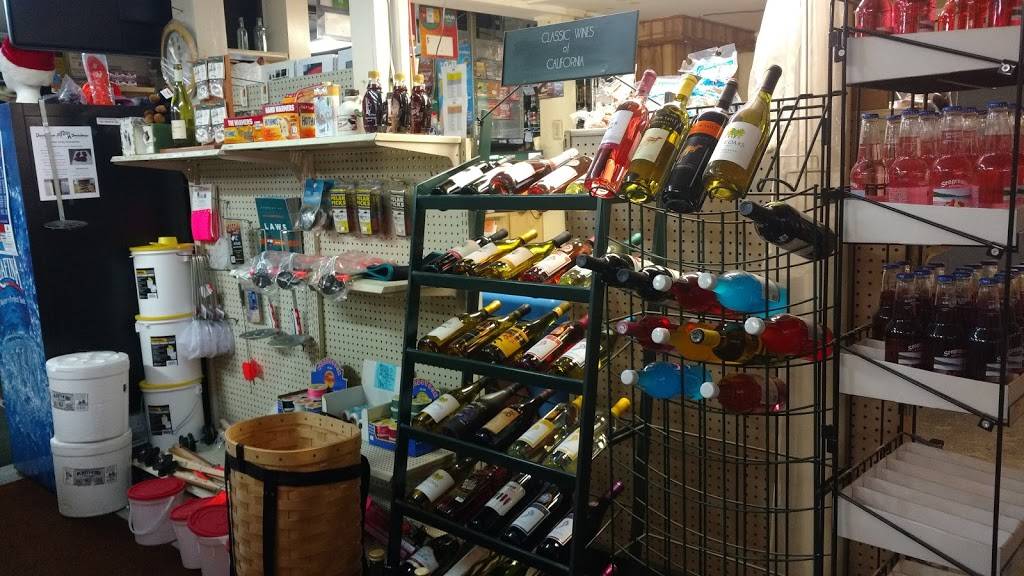 The General Store & More | restaurant | 1497 Main Rd #3507, Brownville, ME 04414, USA | 2079658100 OR +1 207-965-8100