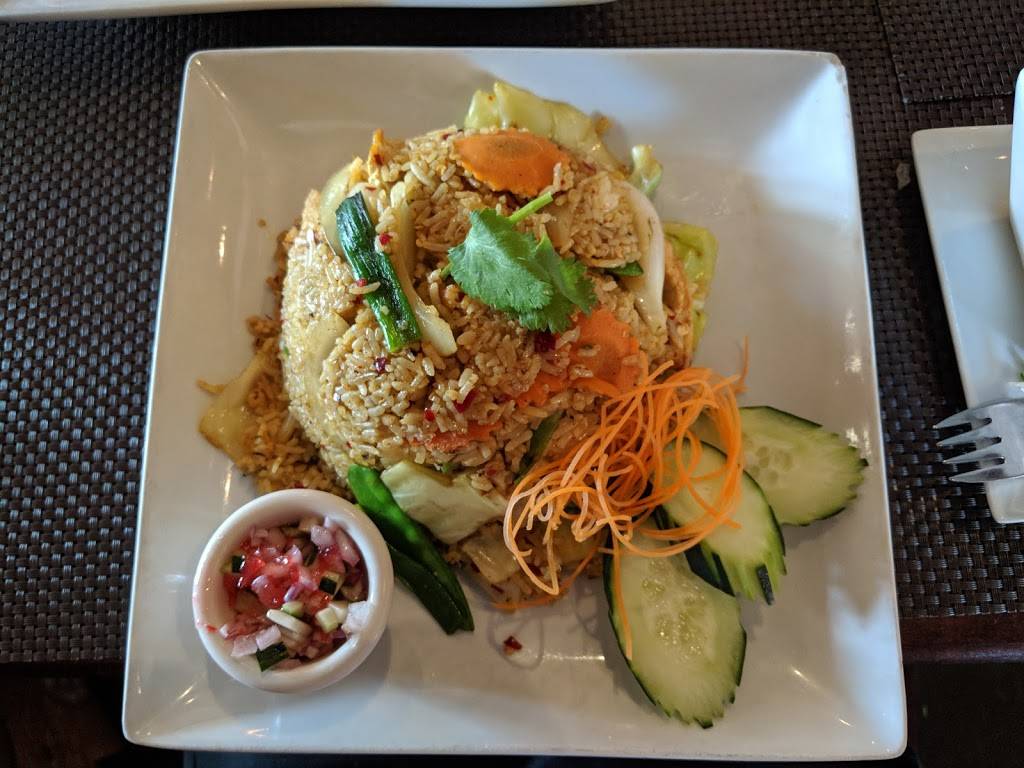 Thais Thumbz Urban Kitchen | restaurant | 3610 Shire Blvd #112, Richardson, TX 75082, USA | 9724232444 OR +1 972-423-2444