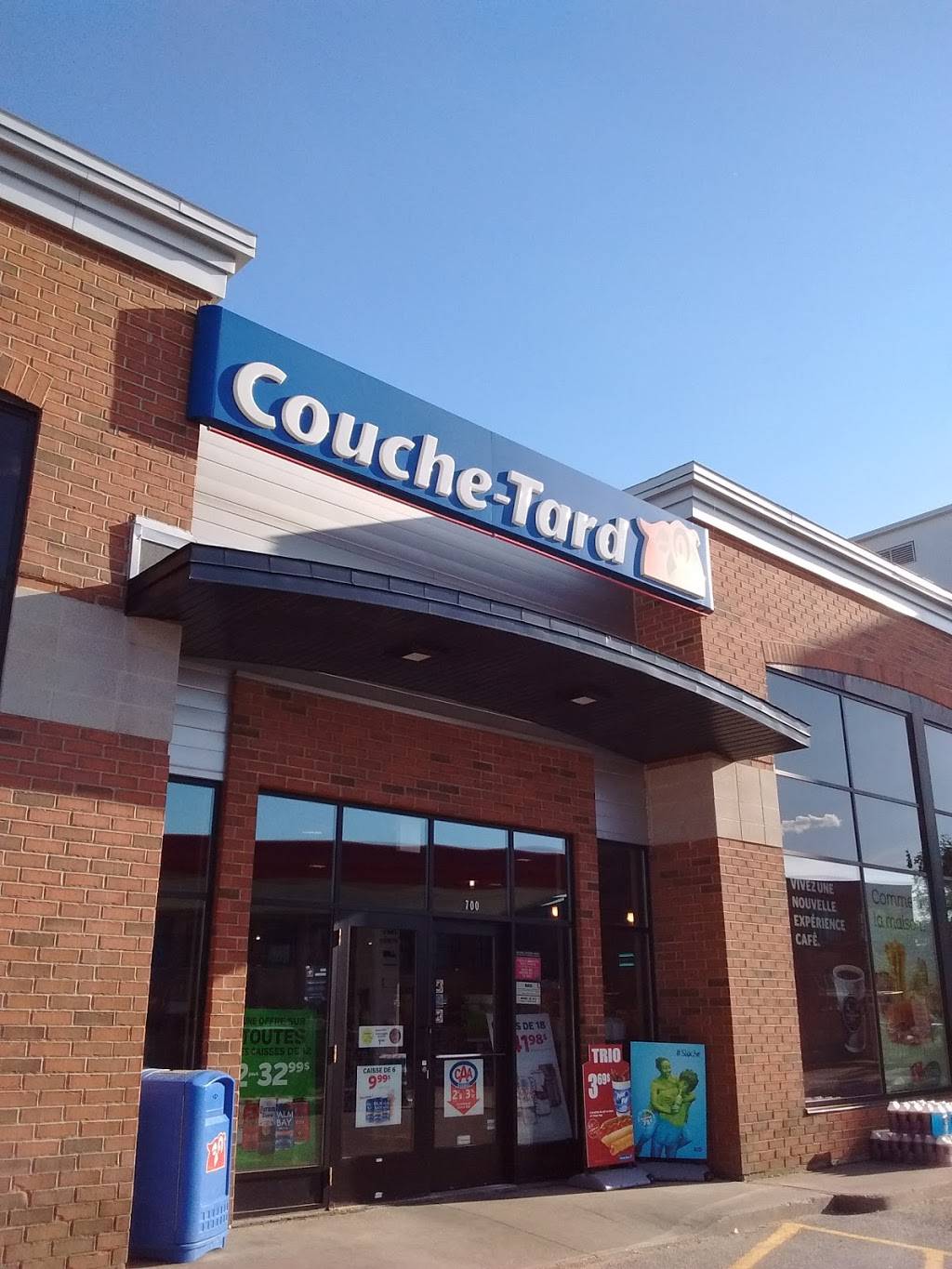Couche-Tard | meal takeaway | 700 Rue Galt O, Sherbrooke, QC J1H 1Z2, Canada | 8195651533 OR +1 819-565-1533