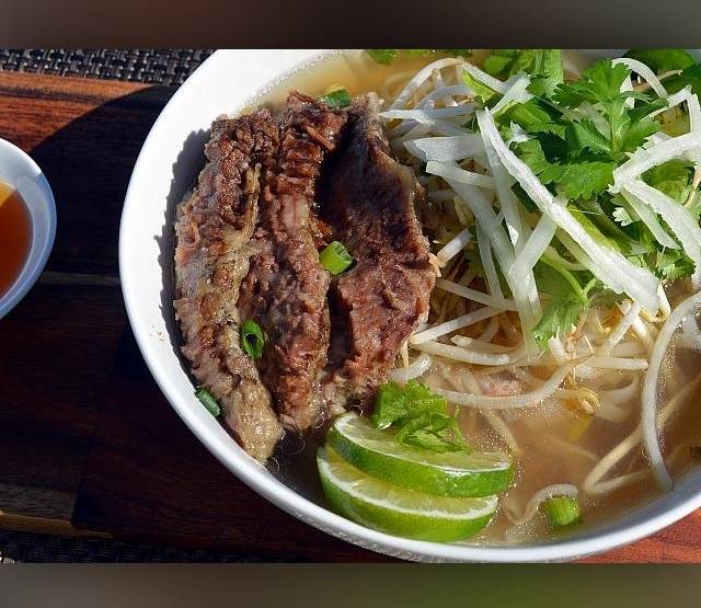 Poke Life | restaurant | 1200 Brickell Bay Dr Unit 108, Miami, FL 33131, USA | 7862929309 OR +1 786-292-9309