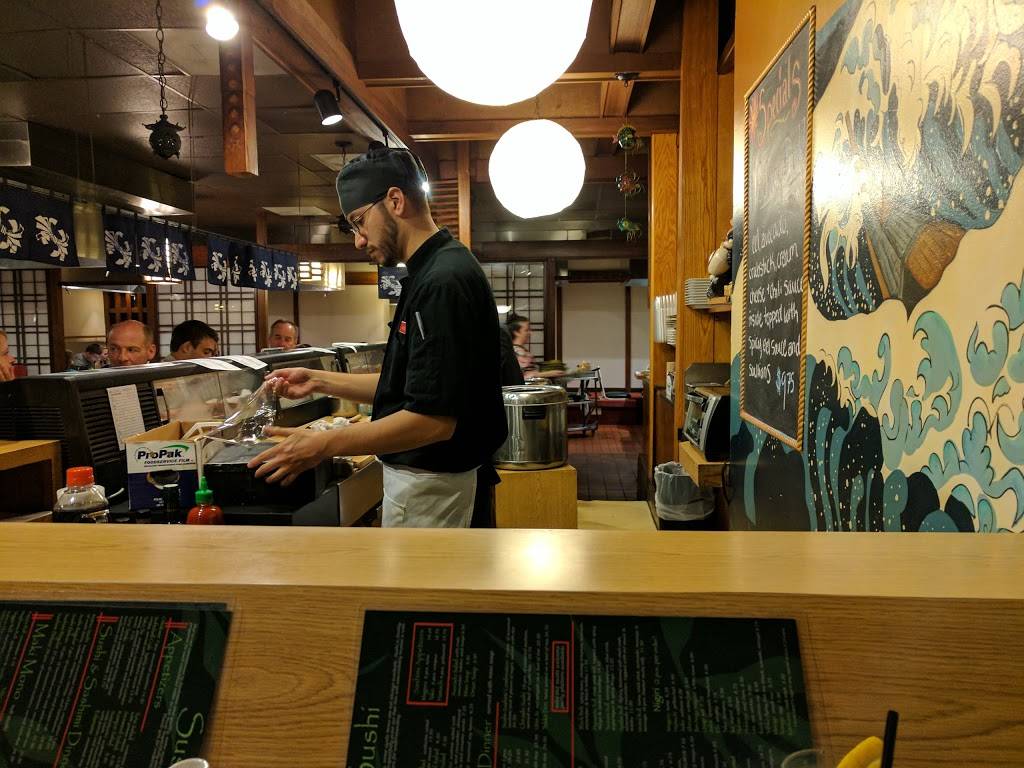 Kampai Japanese Steakhouse | restaurant | 108 N Jensen Rd, Vestal, NY 13850, USA | 6077987521 OR +1 607-798-7521