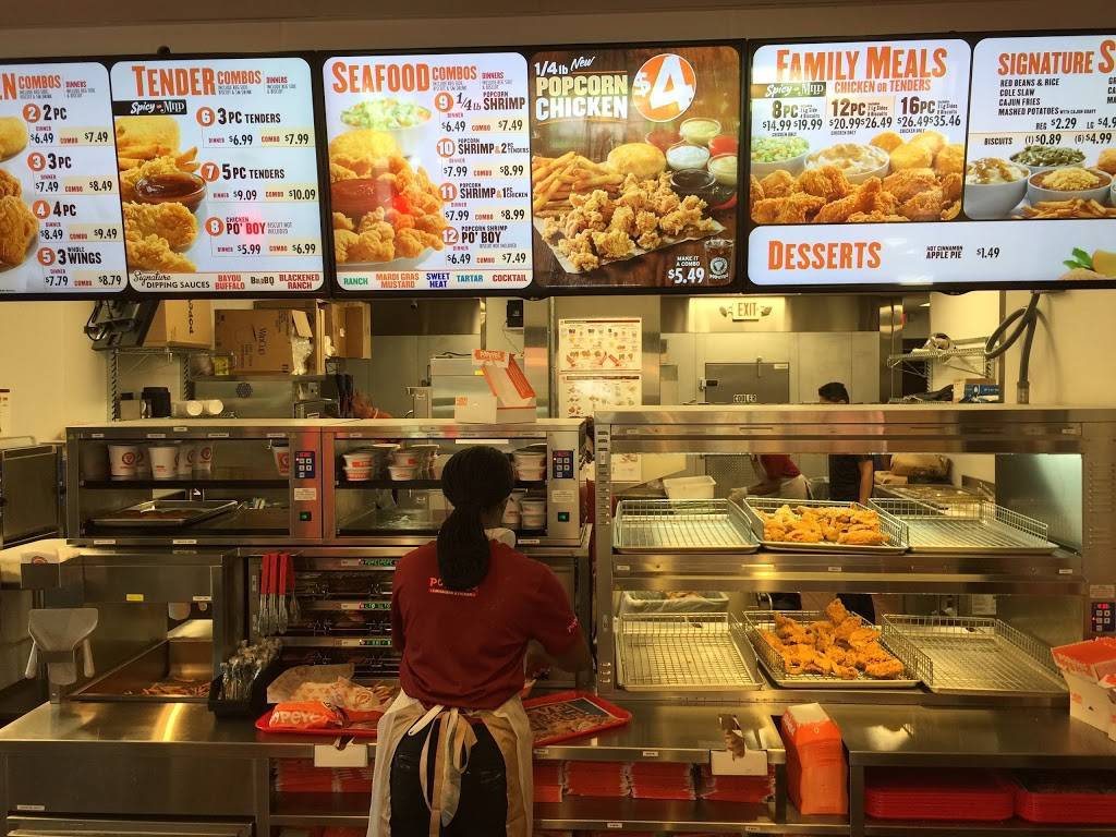 Popeyes Louisiana Kitchen | restaurant | 4932 FL-46, Sanford, FL 32771, USA | 3219261400 OR +1 321-926-1400