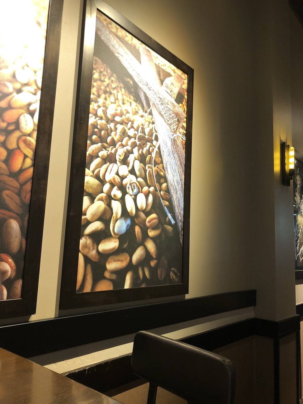 Starbucks | cafe | 5623 Stone Rd, Centreville, VA 20120, USA | 7035024845 OR +1 703-502-4845