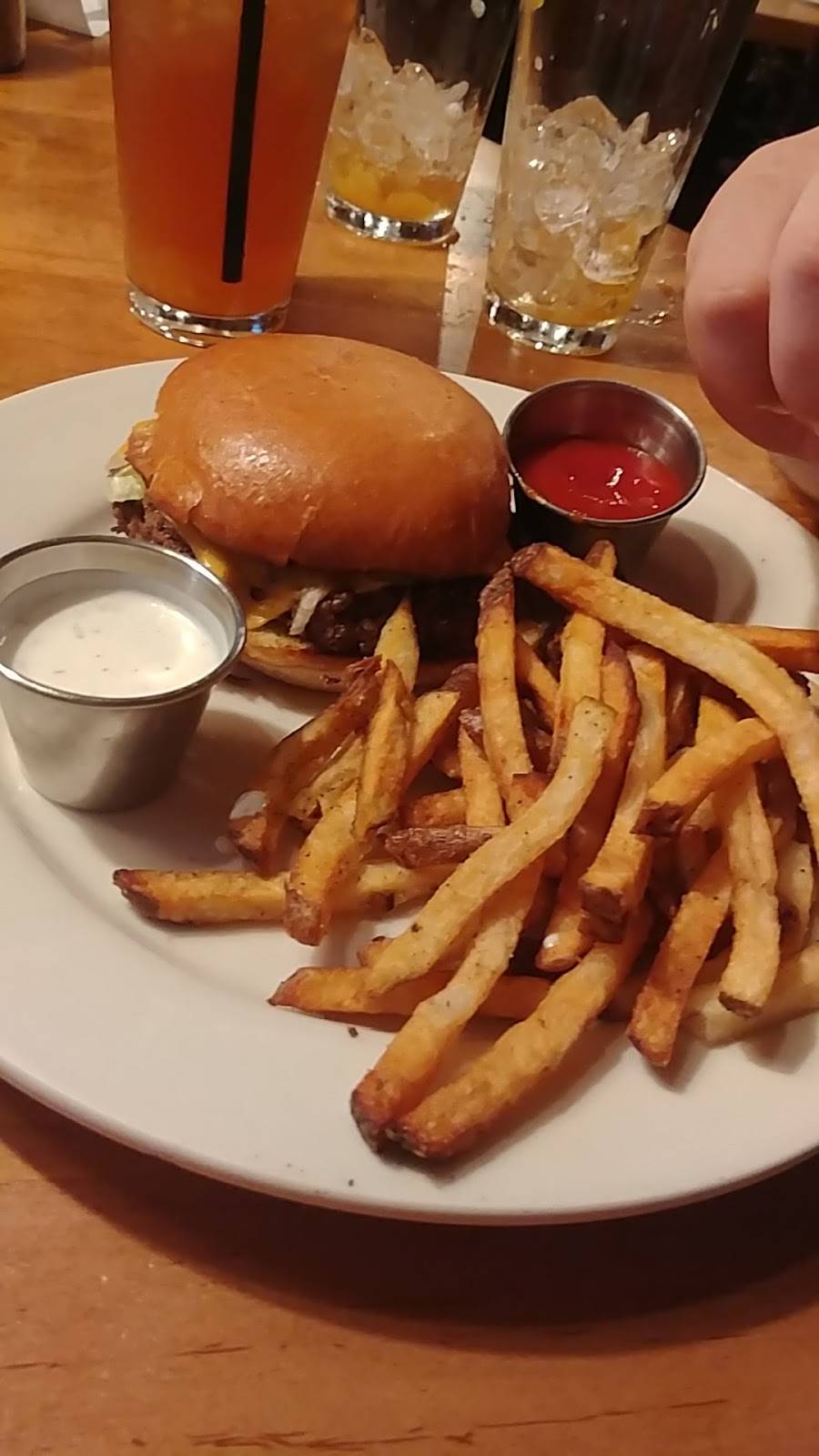 Jim N Nicks Bar-B-Q | restaurant | 2250 Cobbs Ford Rd, Prattville, AL 36066, USA | 3342901000 OR +1 334-290-1000