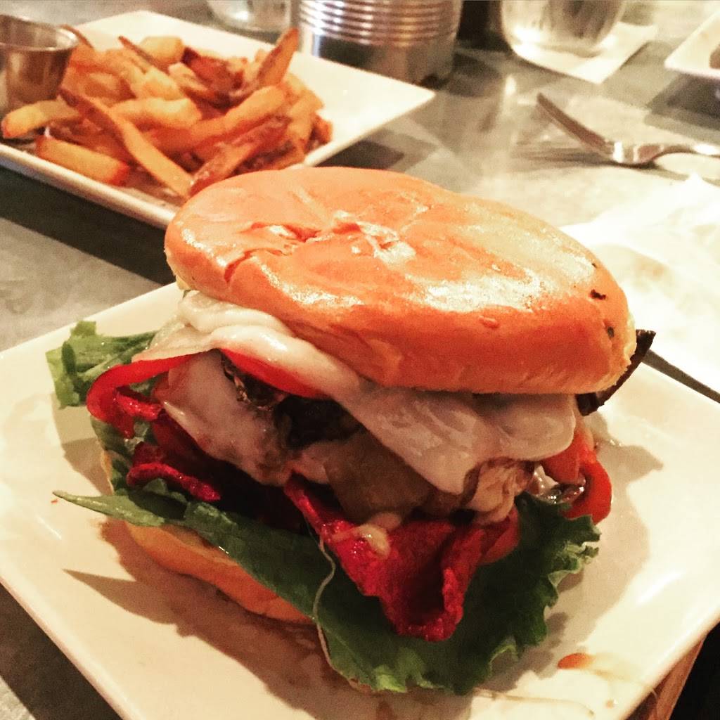 Guru Burgers Crepes | meal takeaway | 2268 Texas Dr, Sugar Land, TX 77479, USA | 2813130026 OR +1 281-313-0026