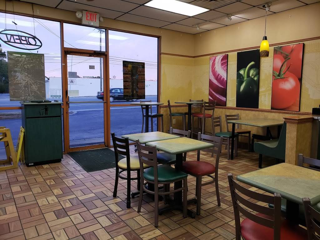 Subway | restaurant | 1115 Montague Ave, Greenwood, SC 29649, USA | 8642233500 OR +1 864-223-3500