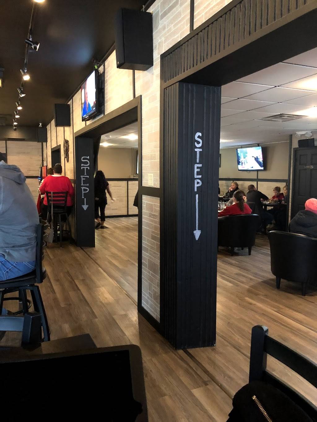 Tap 22 Grill & Bar | restaurant | 1443 1st St, Silvis, IL 61282, USA | 3099127655 OR +1 309-912-7655