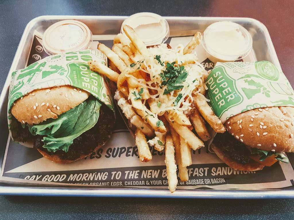 Super Duper Burgers | restaurant | 2201 Chestnut St, San Francisco, CA 94123, USA | 4159316258 OR +1 415-931-6258