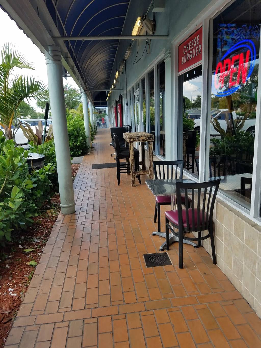 Las Carnitas Latin Food | restaurant | 3221 Davie Blvd, Fort Lauderdale, FL 33312, USA | 9547924933 OR +1 954-792-4933