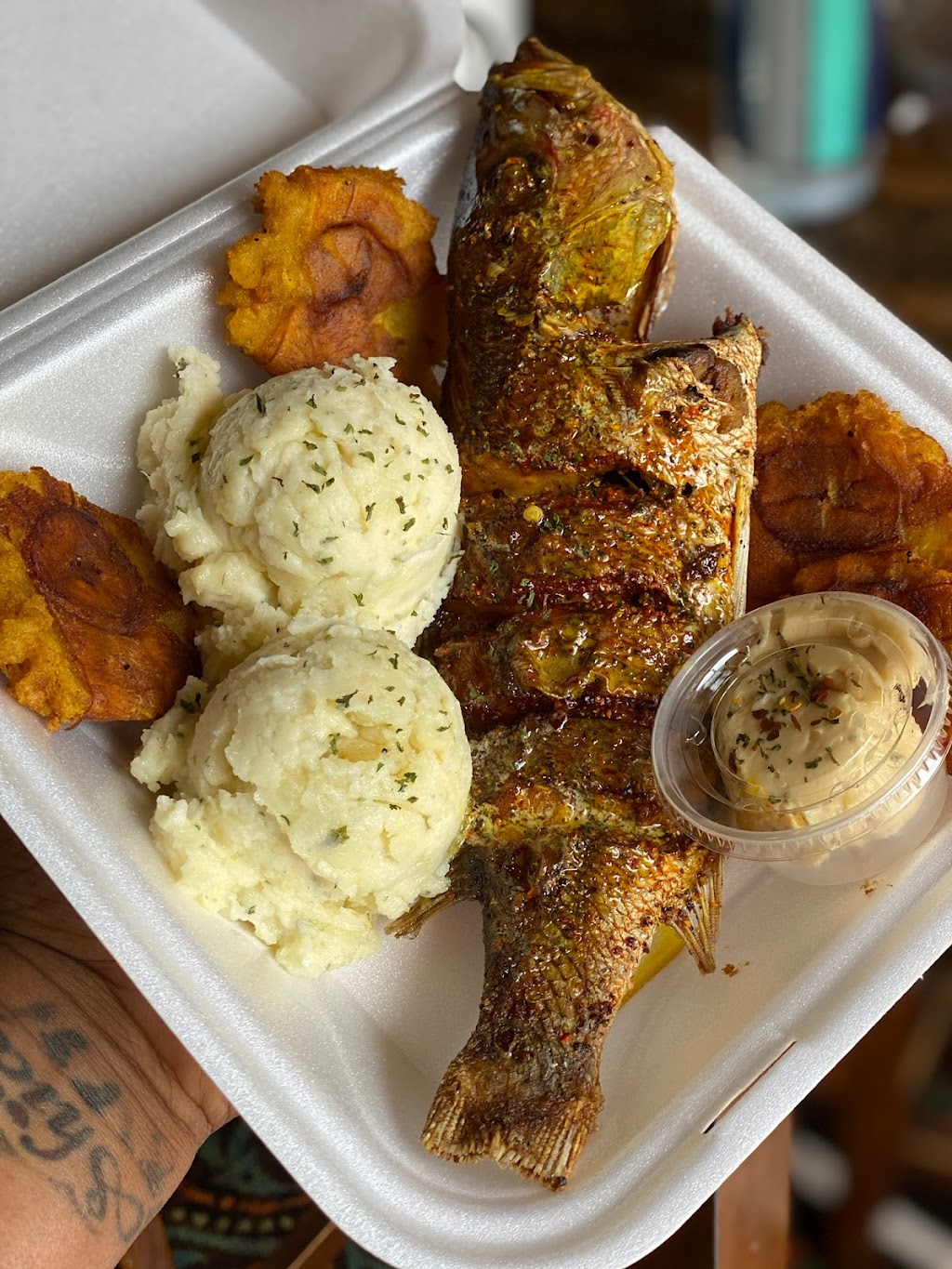 Aunt Sal’s Caribbean LLC | restaurant | 304 E Hinson Ave Suite B, Haines City, FL 33844, USA | 8633539442 OR +1 863-353-9442