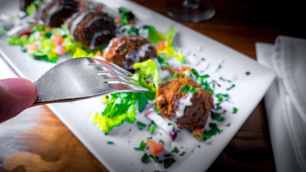 Mazza Mediterranean Cuisine | restaurant | 15749 Pines Blvd, Pembroke Pines, FL 33027, USA | 9544369997 OR +1 954-436-9997