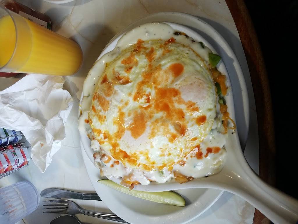 Busy Bee | restaurant | 7140 Barnard Mill Rd, Wonder Lake, IL 60097, USA | 8157280929 OR +1 815-728-0929