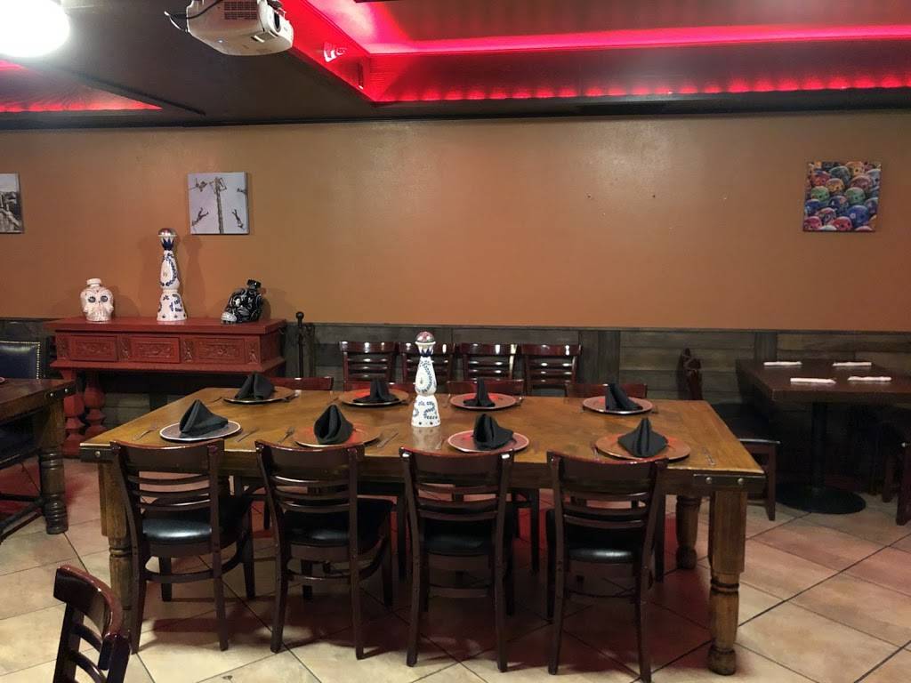 Mezcal Cantina y Cocina | restaurant | 3737 Main St #100, Riverside, CA 92501, USA | 9518882240 OR +1 951-888-2240