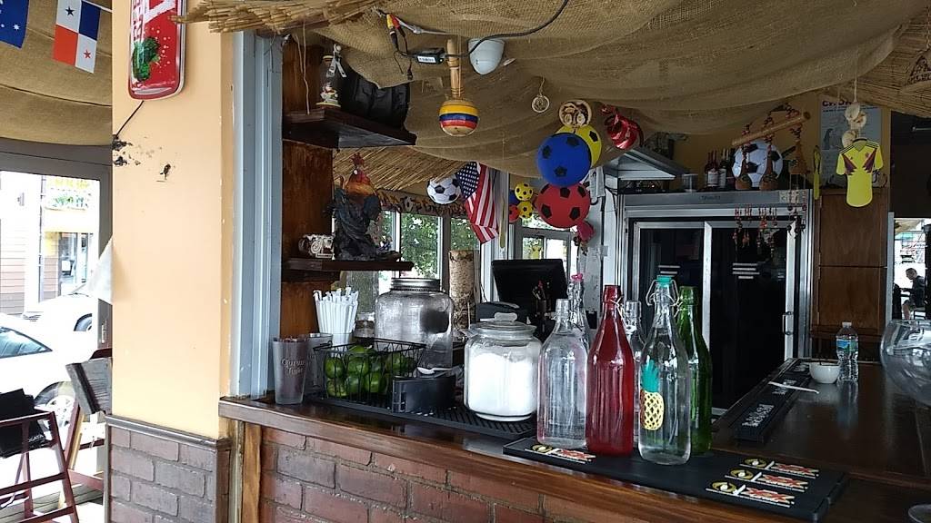 Asadero La Fogata | restaurant | 108-40 Corona Ave, Flushing, NY 11368, USA | 3477384616 OR +1 347-738-4616